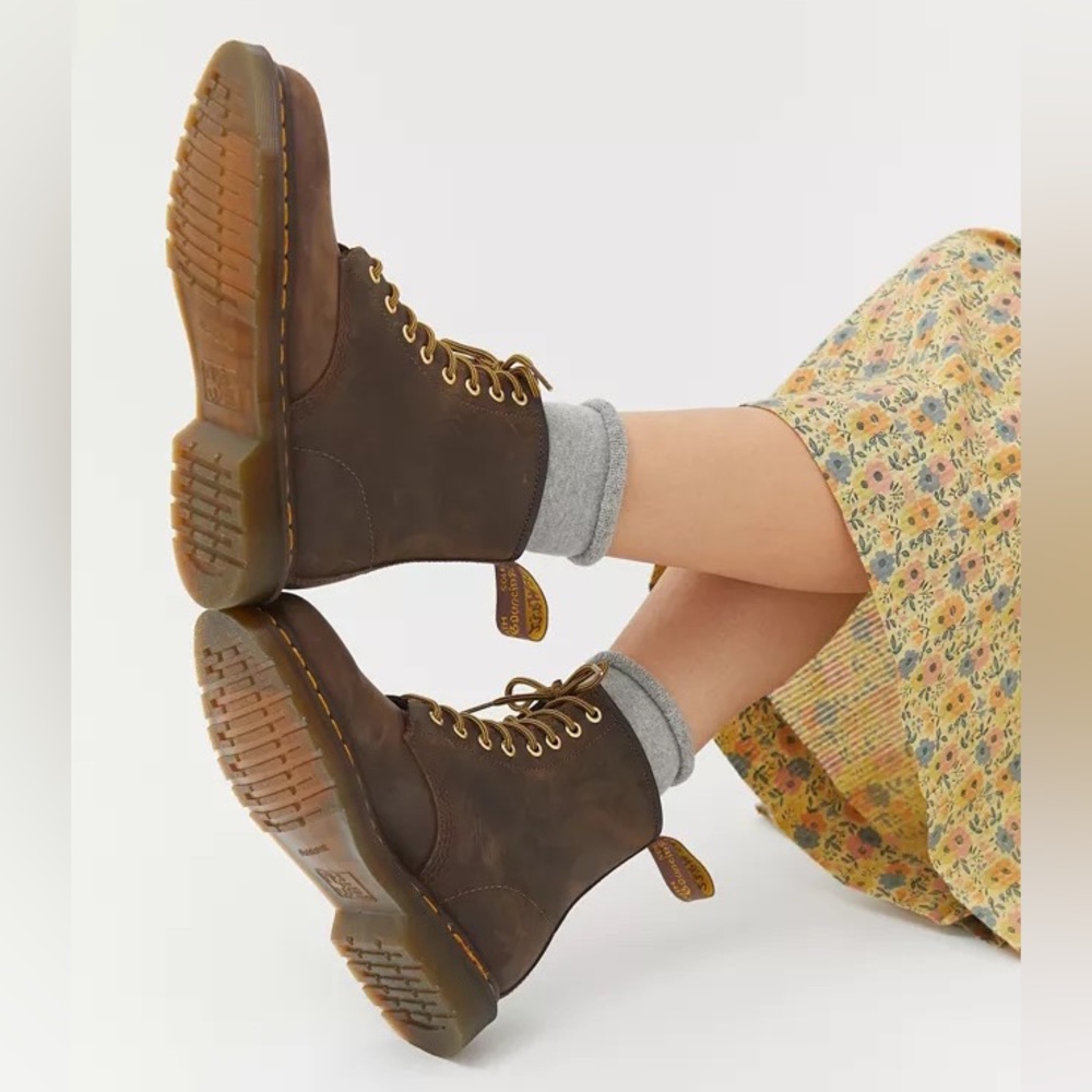 Doc Martens 1460 Crazy Horse Size Women’s US 8 EURO 38